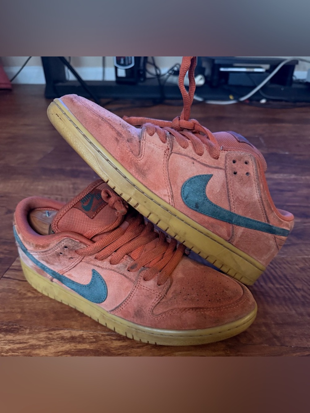 Size 9.5 - Nike Dunk Pro SB Low Burnt Sunrise